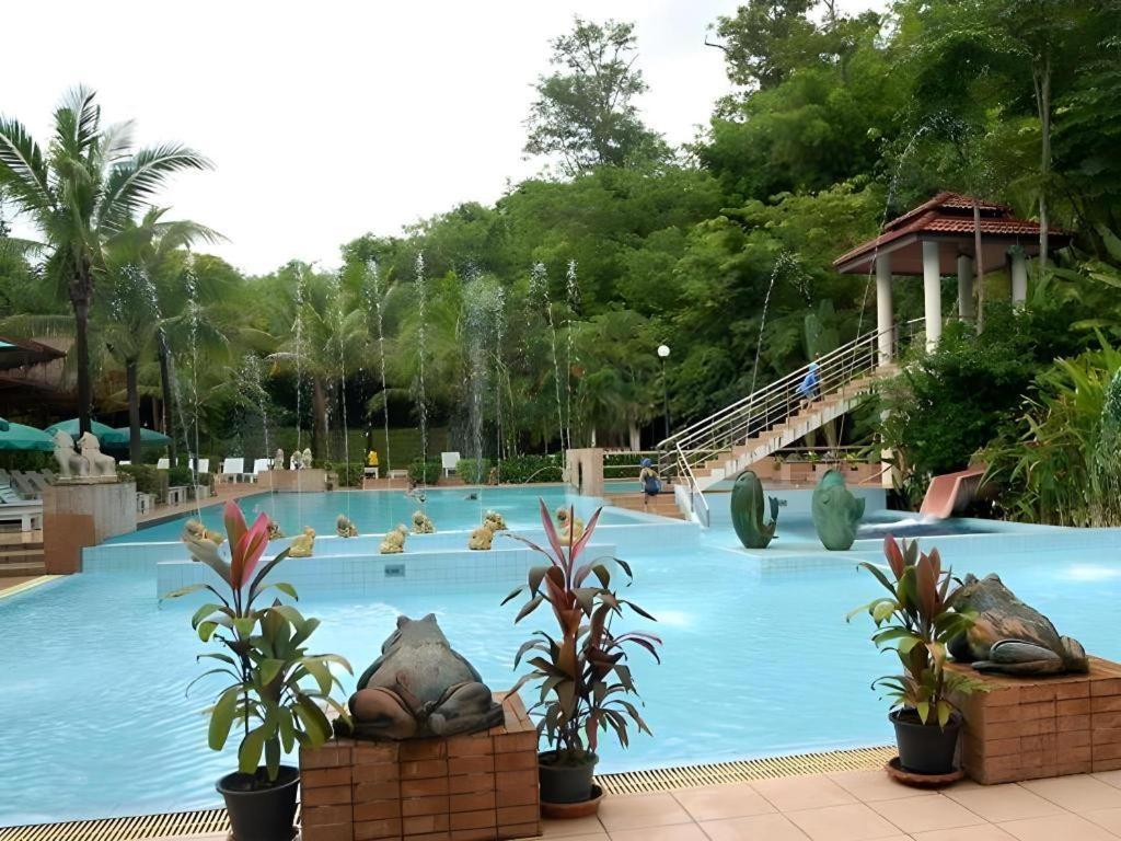 River Kwai Village Hotel Ban Kaeng Raboet Exterior foto